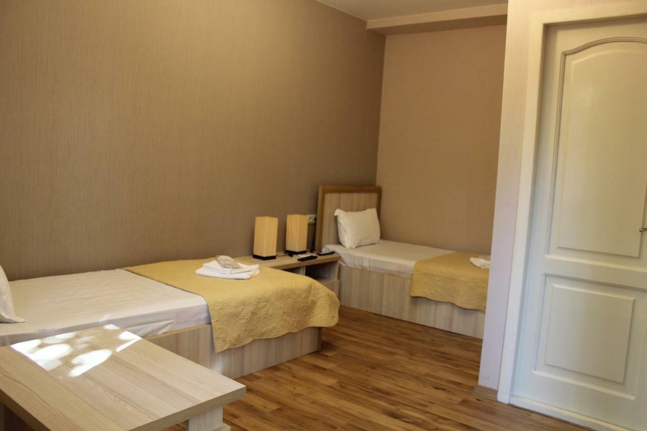 Emis Hotel 트빌리시 외부 사진